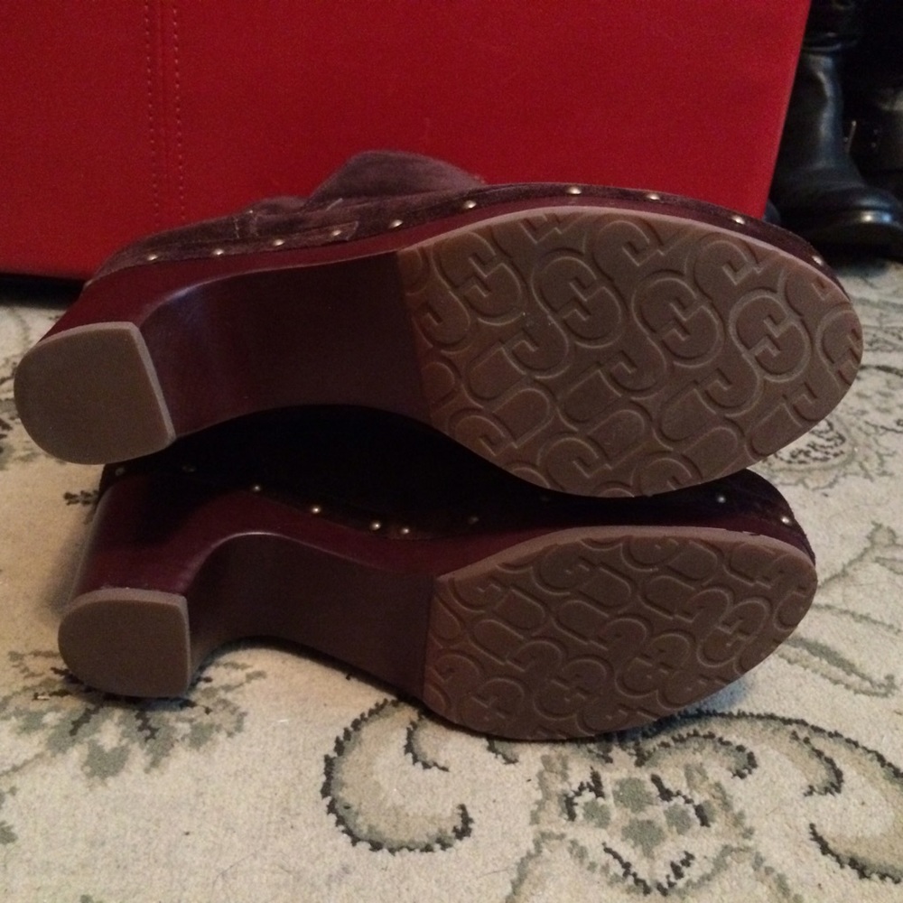 Ugg Amoret Java Suede Sheepskin Mid Boot Size 7 - image 3